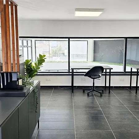 דירה Phaedrus Living Mini Art House Michelangelo *